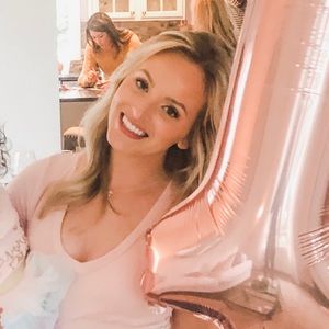 Meet your Posher, Brooke